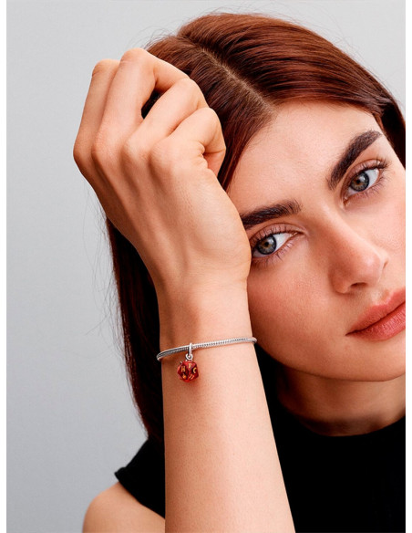 CHARM COLGANTE PANDORA DADO CLUB DEL FUEGO INFERNAL DE STRANGER THINGS 793564C01