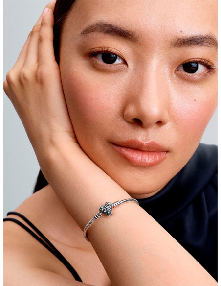 PULSERA PANDORA MOMENTS CON CADENA DE SERPIENTE CON CIERRE CORAZÓN ALADA EDICIÓN LIMITADA 593680C01